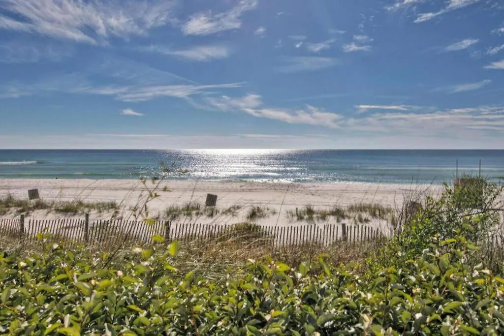 Beachfront Studio #1112 At Majestic Panama City Beach Appartement
